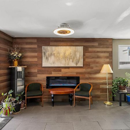 Americas Best Value Inn - Lincoln Airport Εξωτερικό φωτογραφία