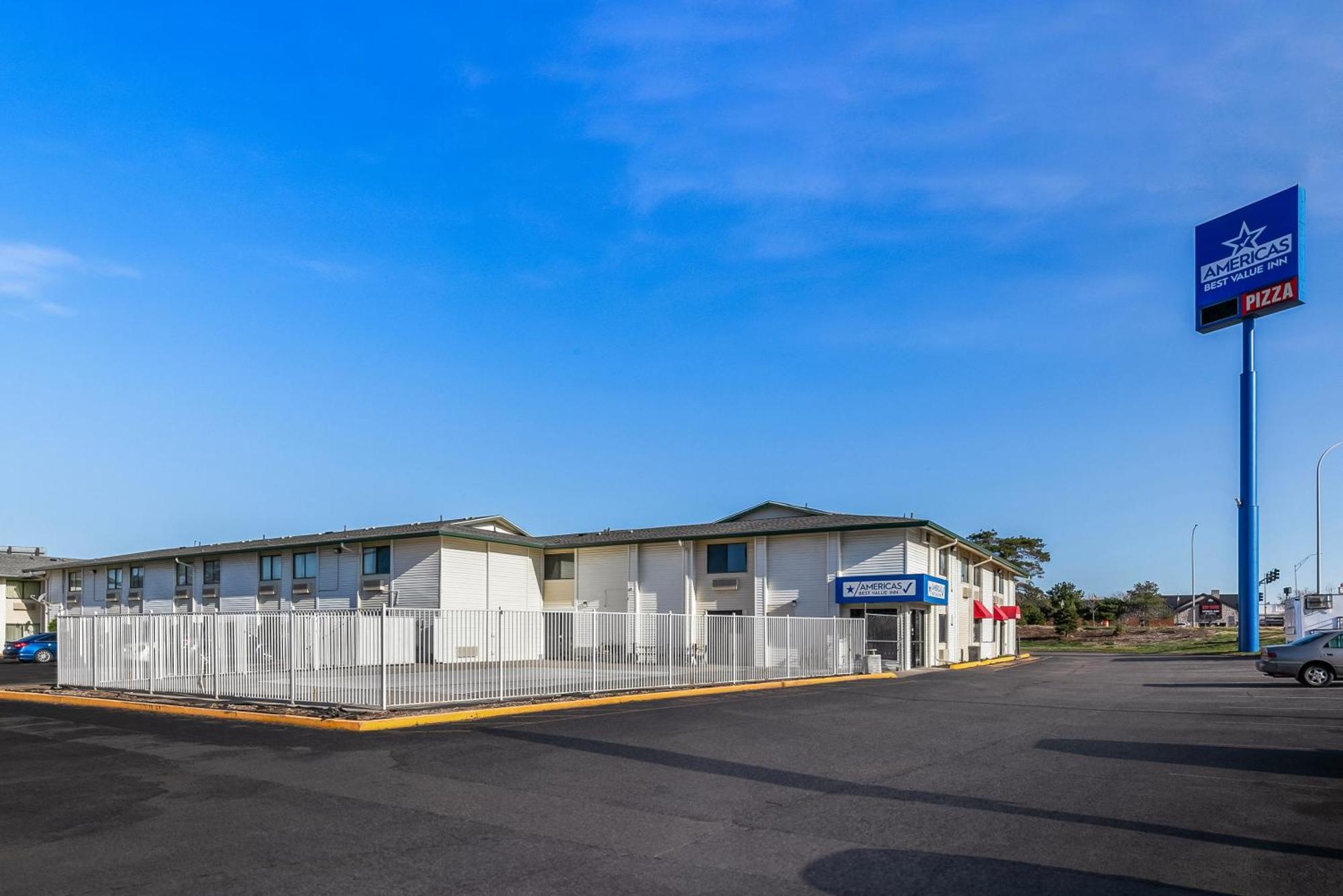 Americas Best Value Inn - Lincoln Airport Εξωτερικό φωτογραφία