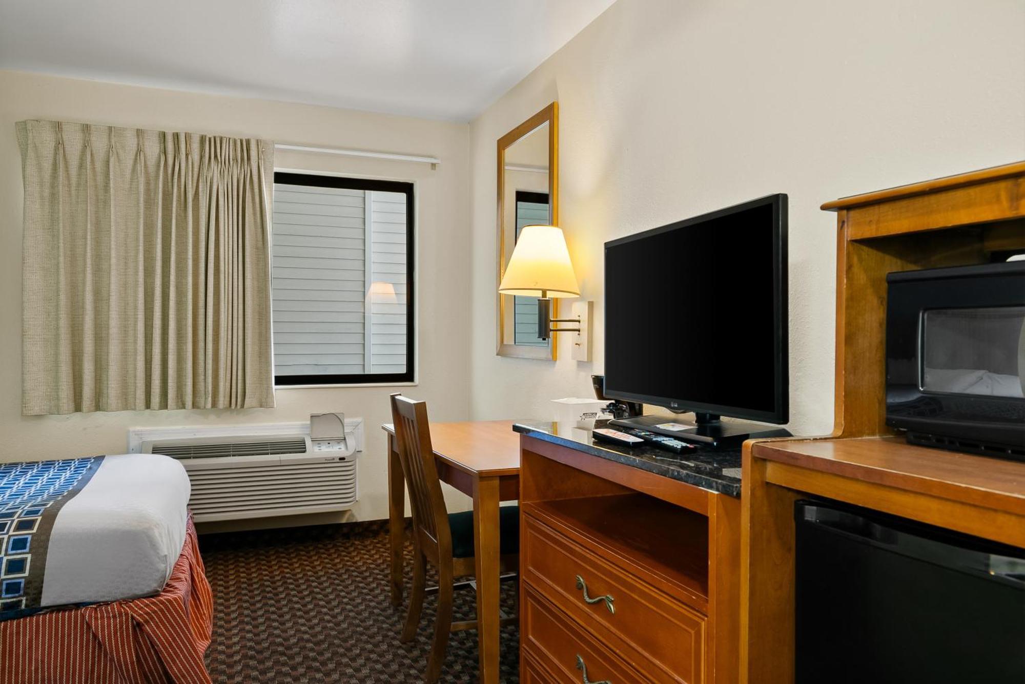 Americas Best Value Inn - Lincoln Airport Εξωτερικό φωτογραφία