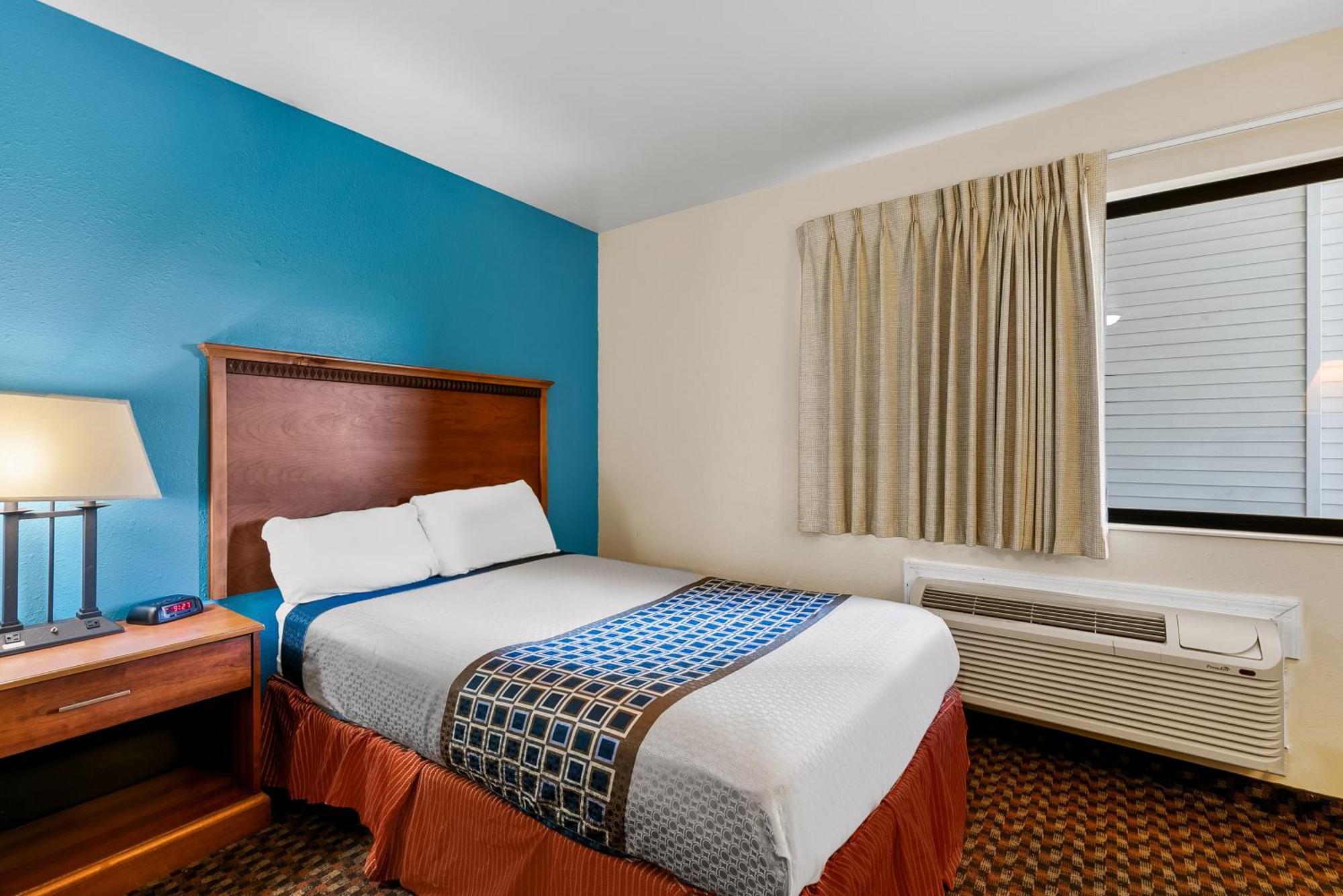 Americas Best Value Inn - Lincoln Airport Εξωτερικό φωτογραφία